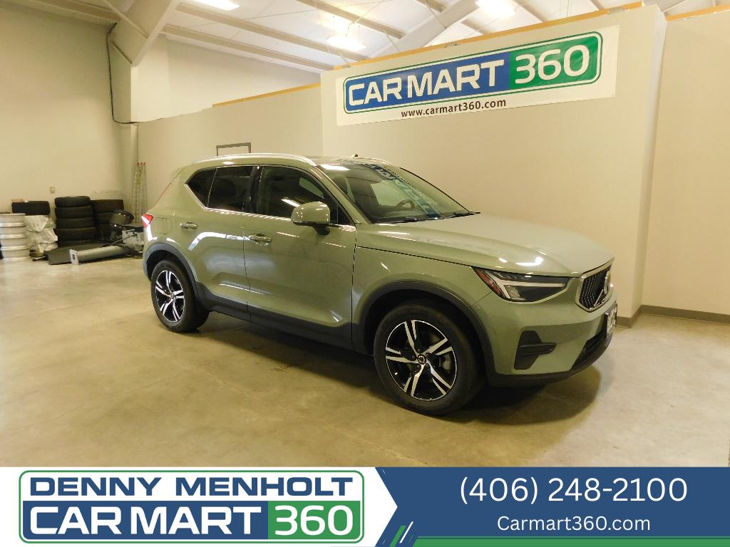 Used 2025 Volvo XC40 Core Bright Theme CERTIFIED  SUVs