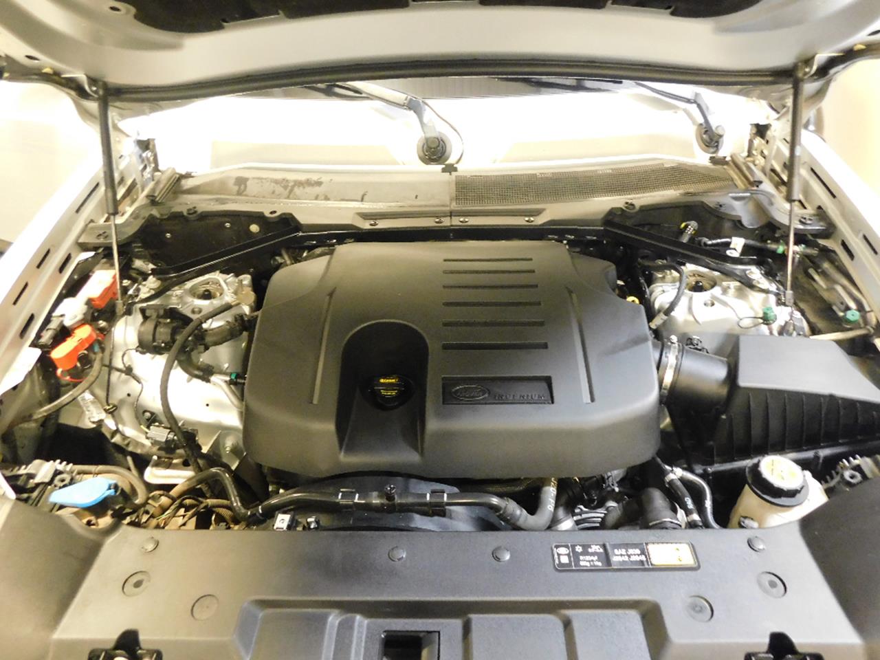 2021 Land Rover Defender 90