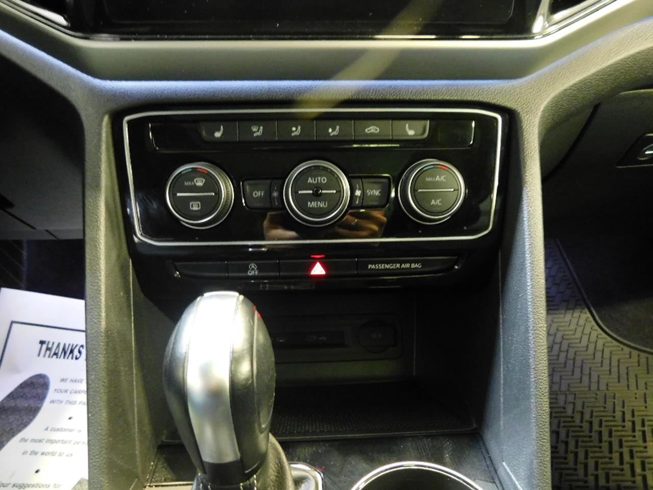 2023 Volkswagen Atlas Cross Sport