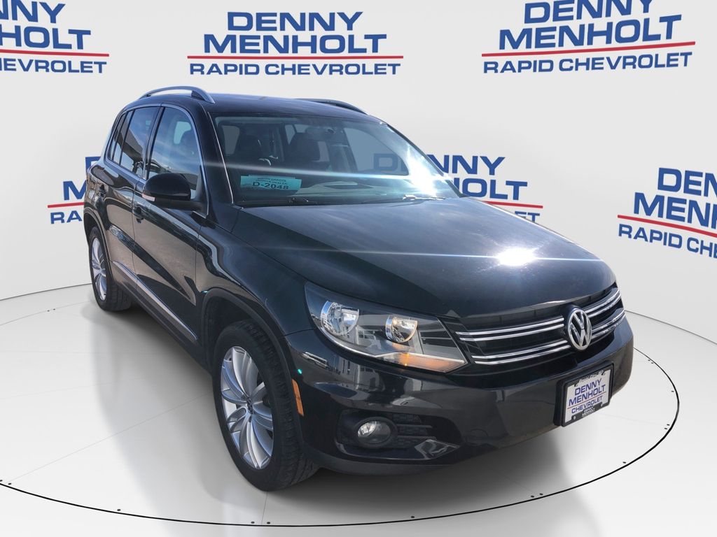 Used 2014 Volkswagen Tiguan SE SUVs