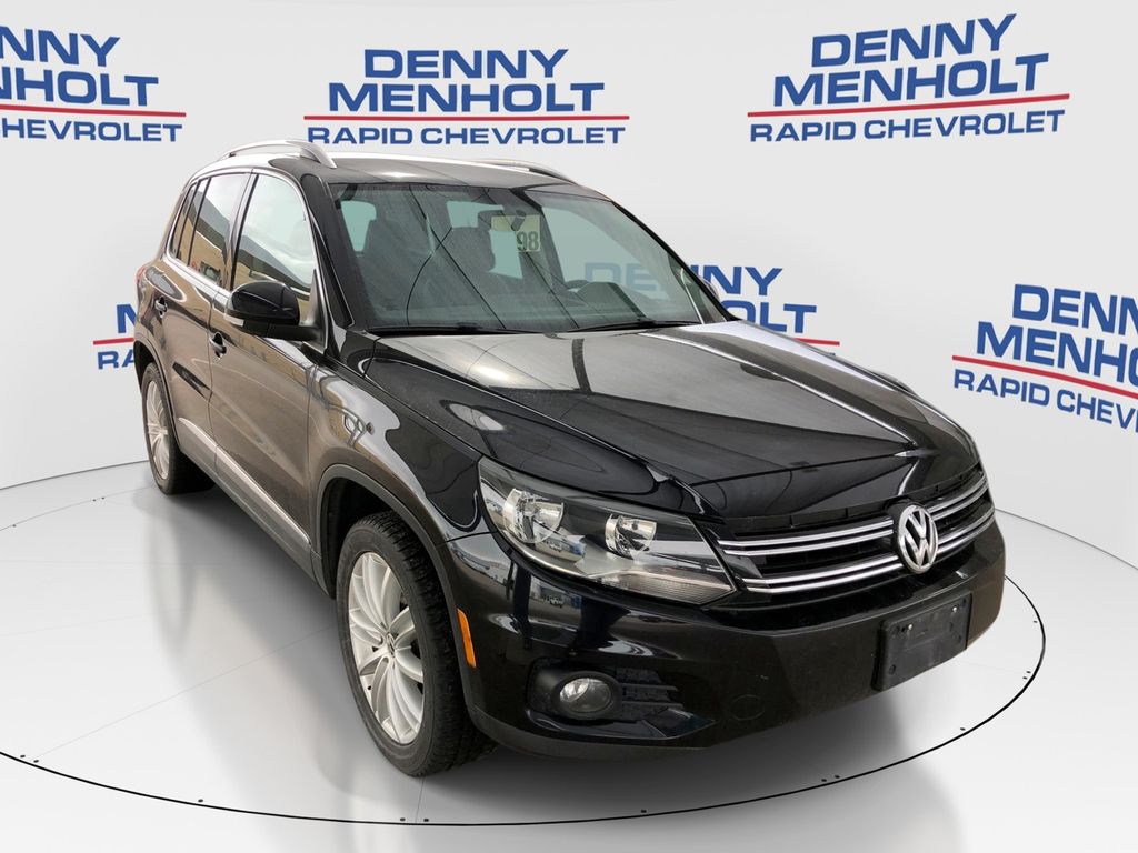 Used 2014 Volkswagen Tiguan SE SUVs