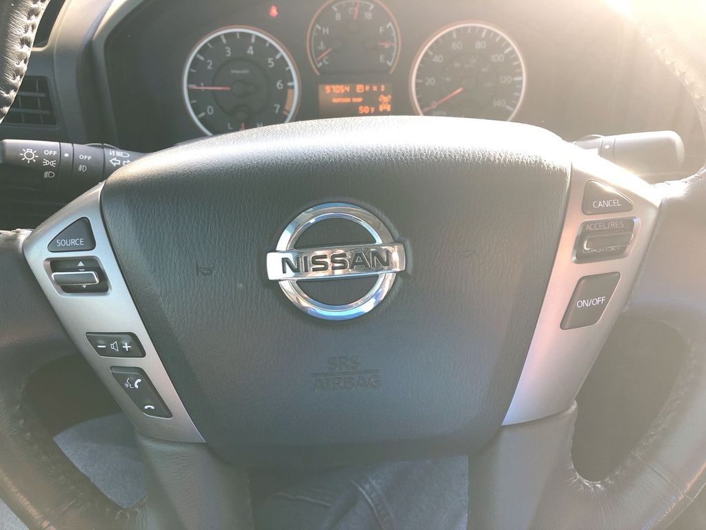 2014 Nissan Titan