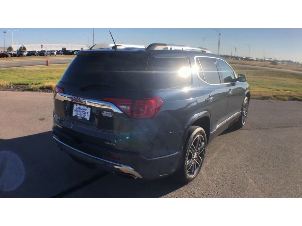 2018 GMC Acadia