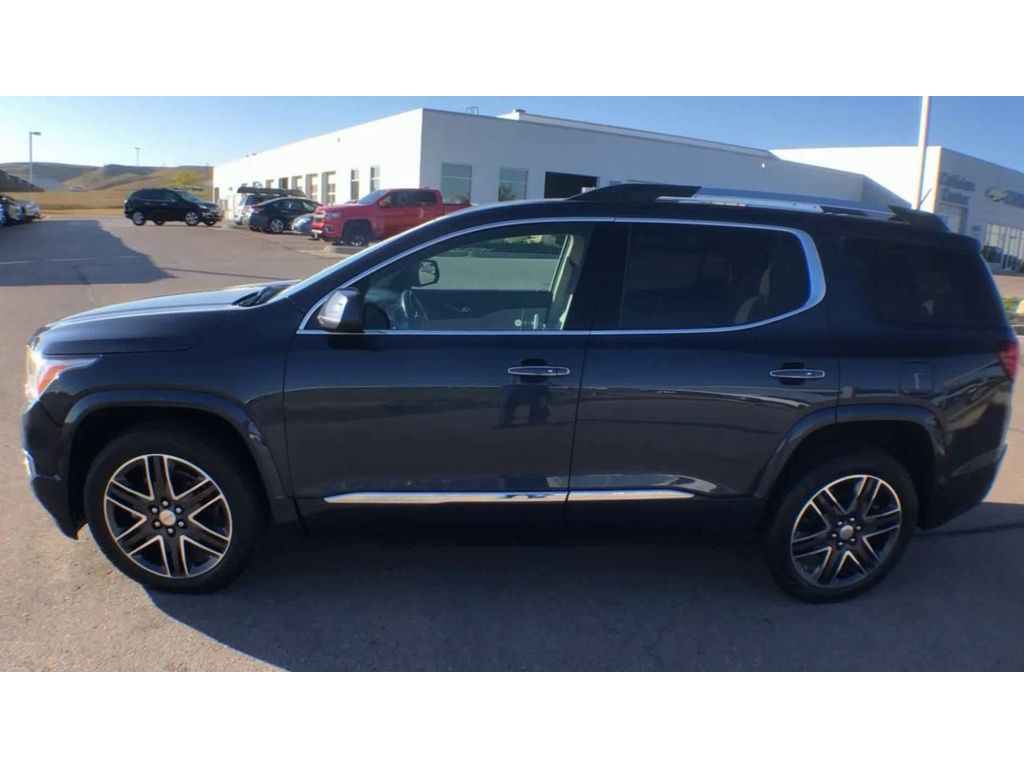 2018 GMC Acadia