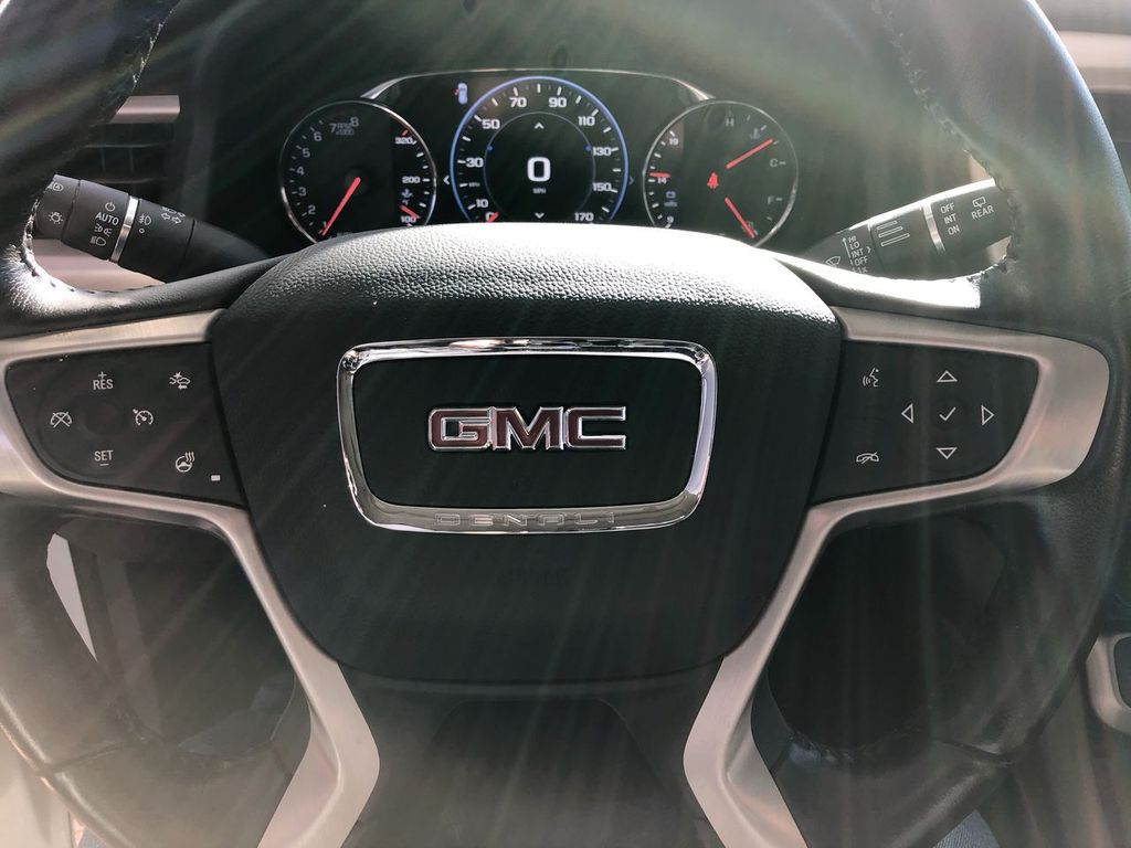 2020 GMC Acadia