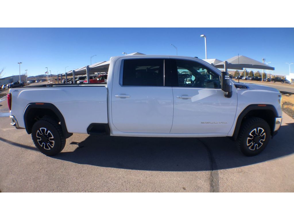 2023 GMC Sierra 3500HD