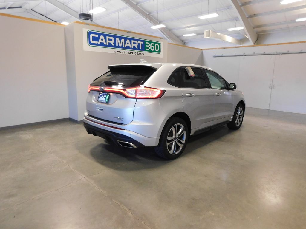 2018 Ford Edge