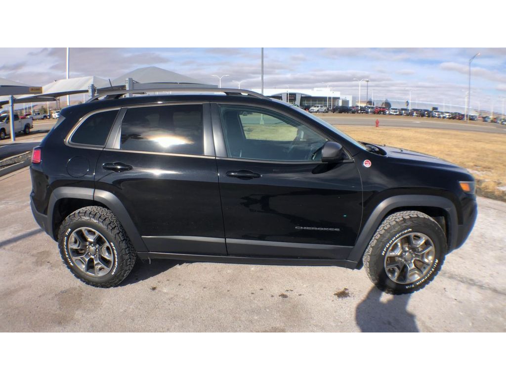 2019 Jeep Cherokee