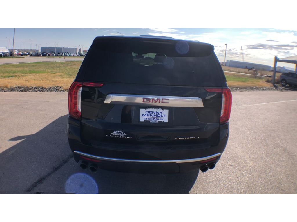 2021 GMC Yukon
