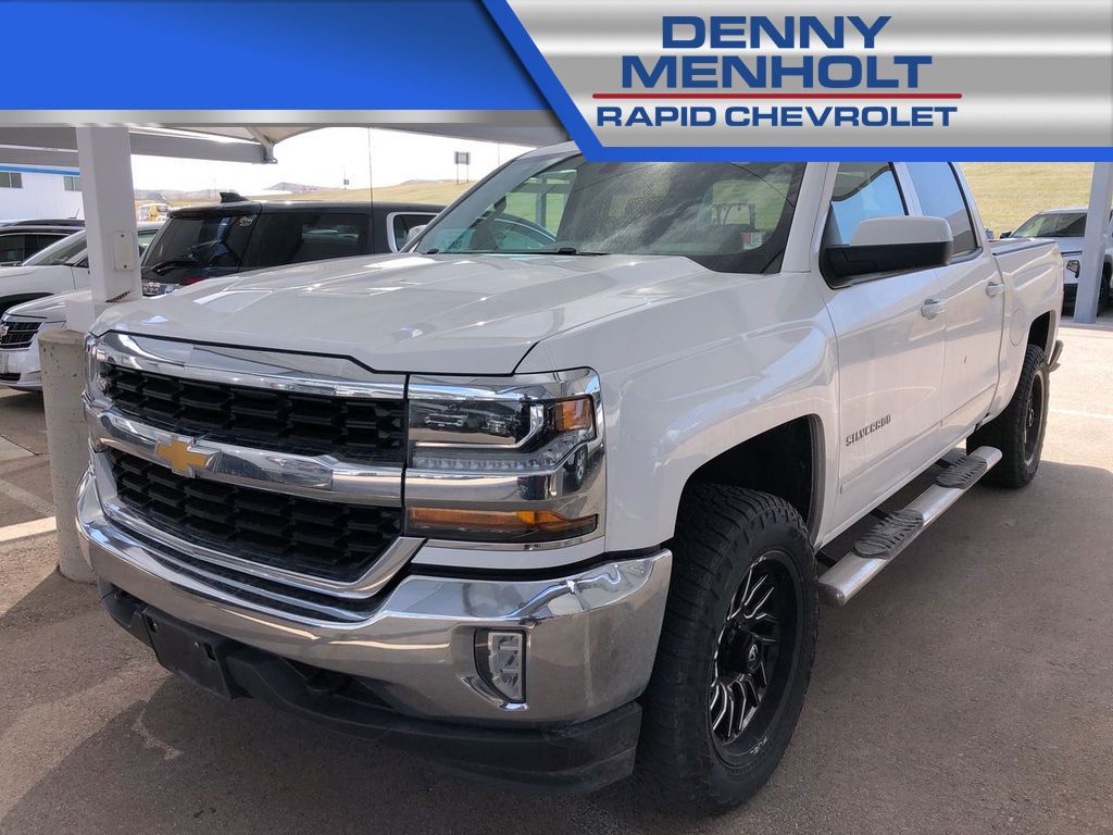 Used 2017 Chevrolet Silverado 1500 LT with VIN 3GCUKREC5HG227355 for sale in Billings, MT