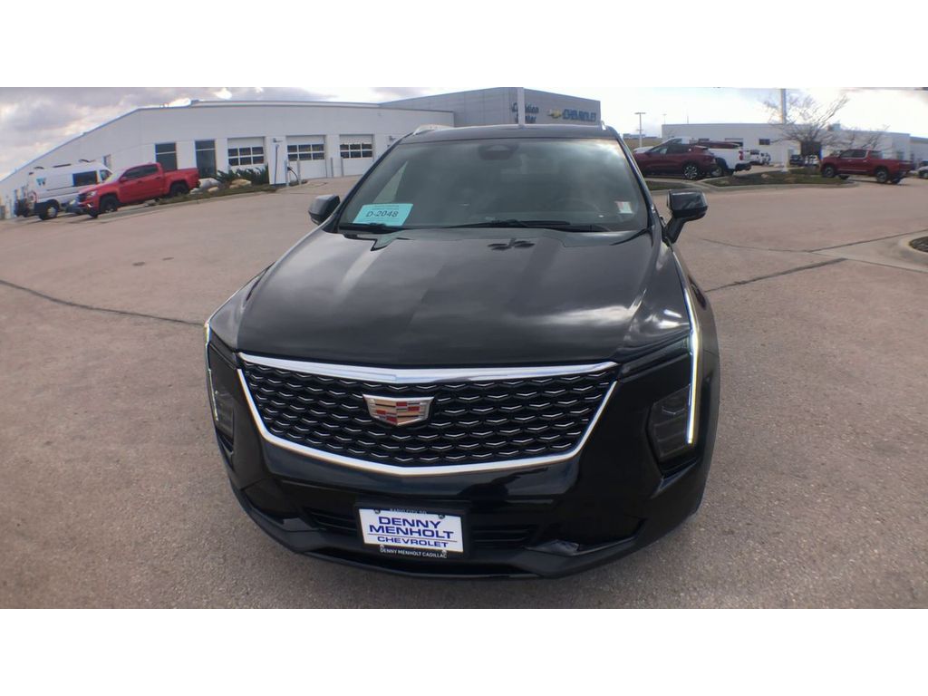 2024 Cadillac XT4