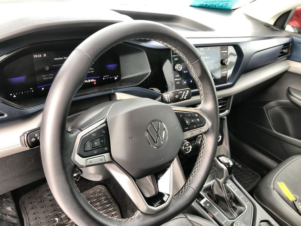 2024 Volkswagen Taos