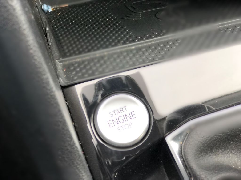 2024 Volkswagen Taos