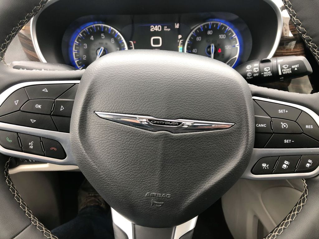 2023 Chrysler Pacifica