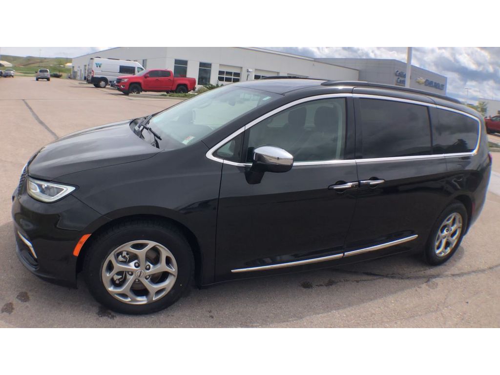 2023 Chrysler Pacifica