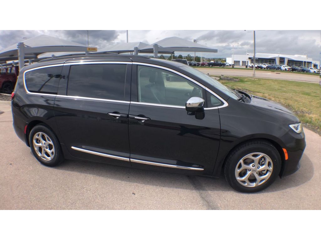 2023 Chrysler Pacifica