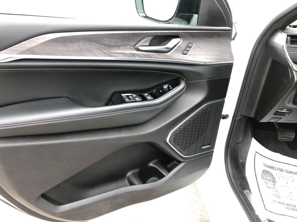 2024 Jeep Grand Cherokee L