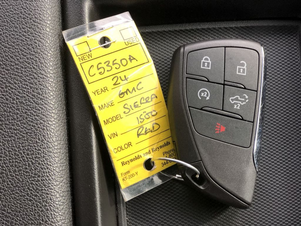 2024 GMC Sierra 1500