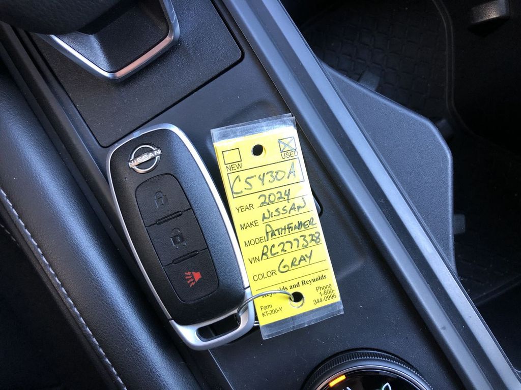 2024 Nissan Pathfinder