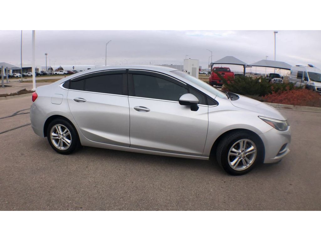 2017 Chevrolet Cruze