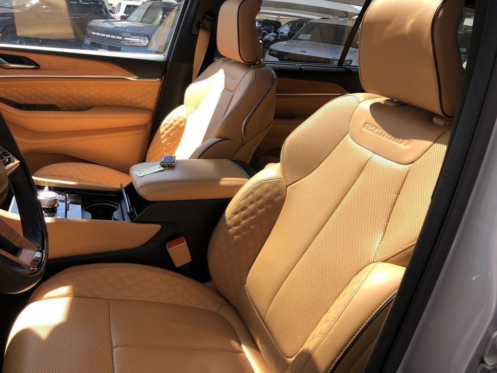 2024 Jeep Grand Cherokee L
