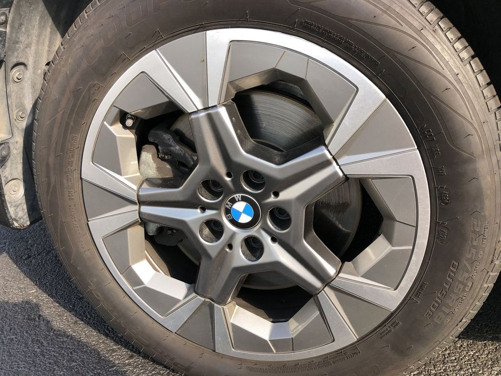 2024 BMW X1