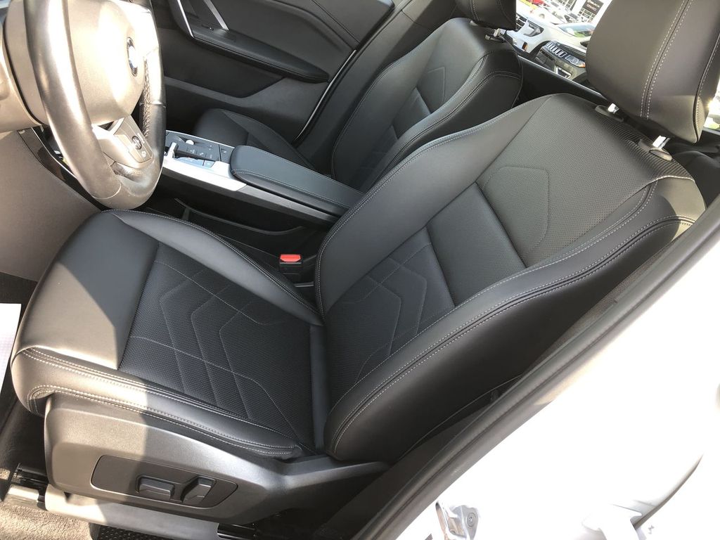 2024 BMW X1