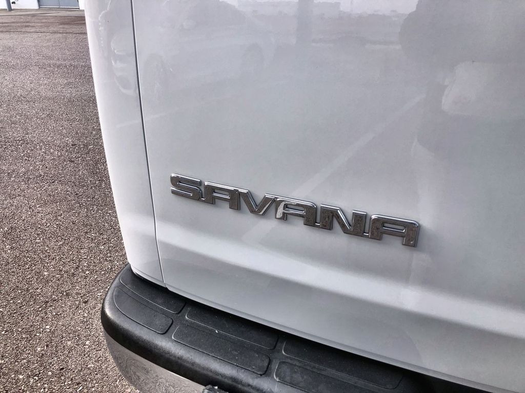 2024 GMC Savana