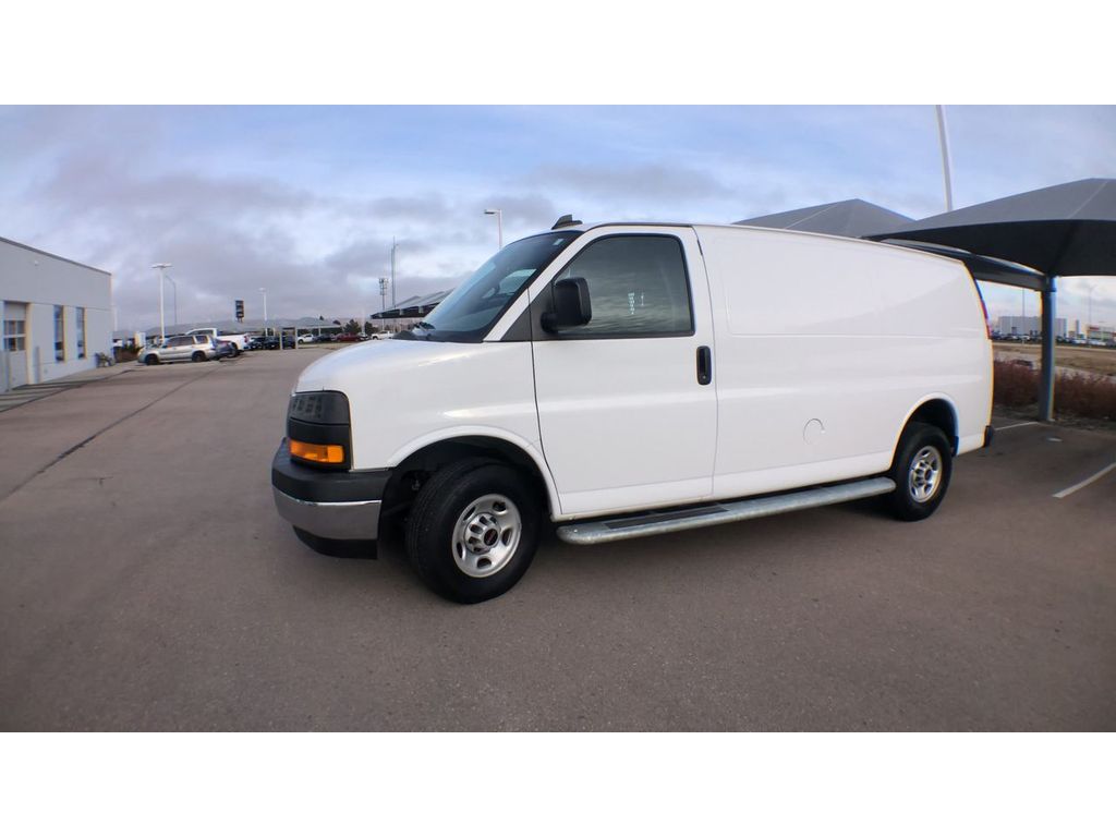 2024 GMC Savana