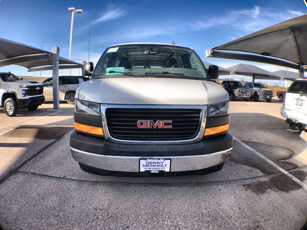 2021 GMC Savana