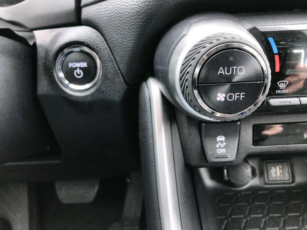 2025 Toyota RAV4 Hybrid