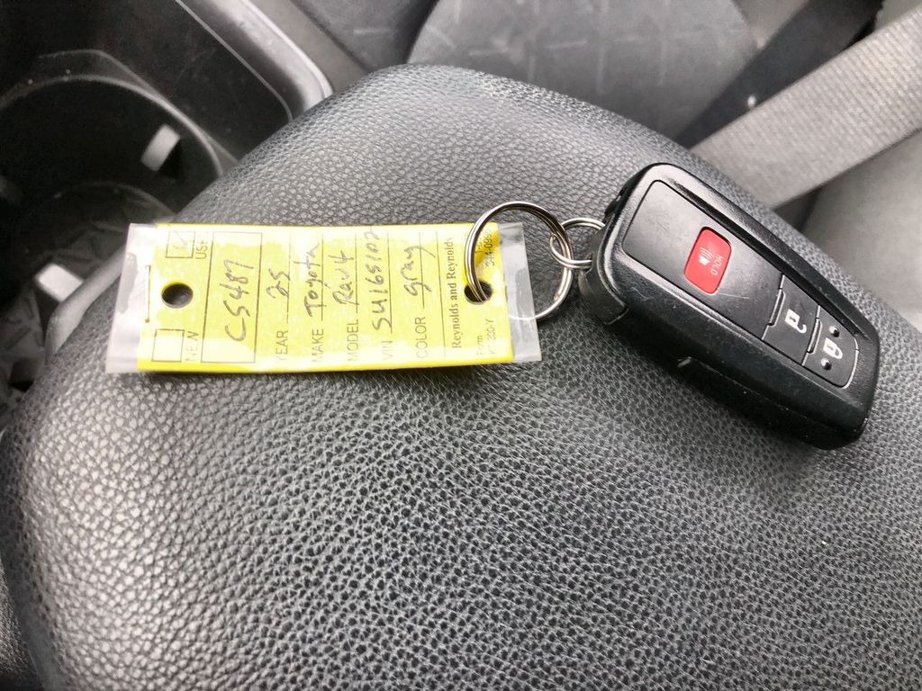 2025 Toyota RAV4 Hybrid