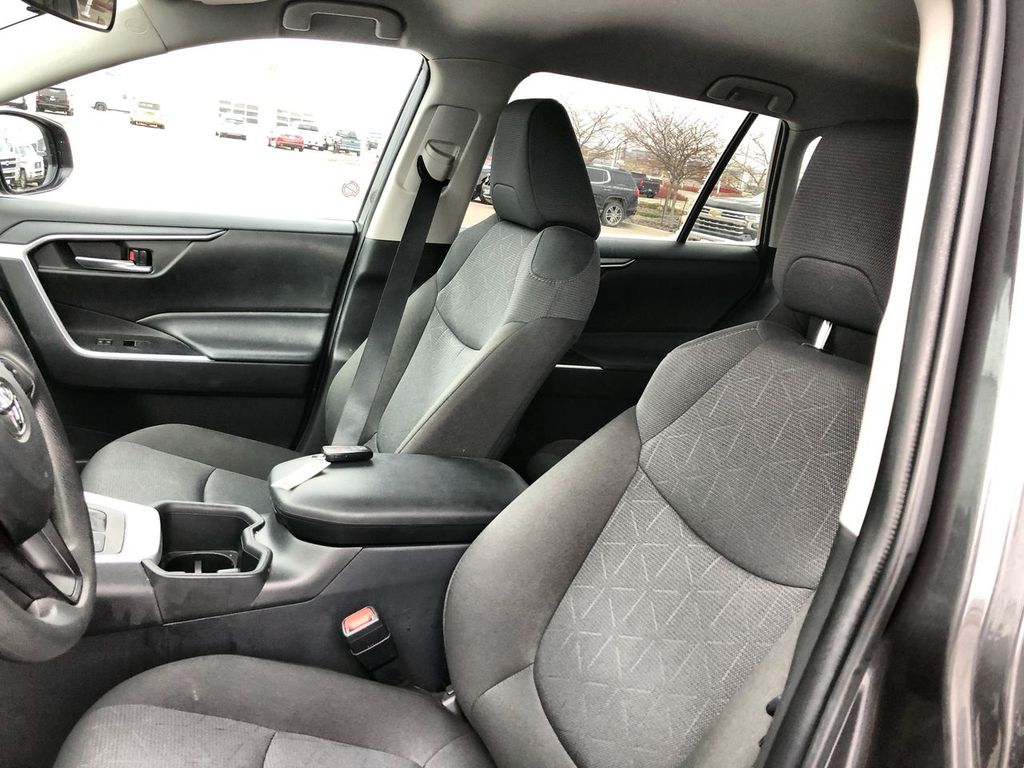 2025 Toyota RAV4 Hybrid