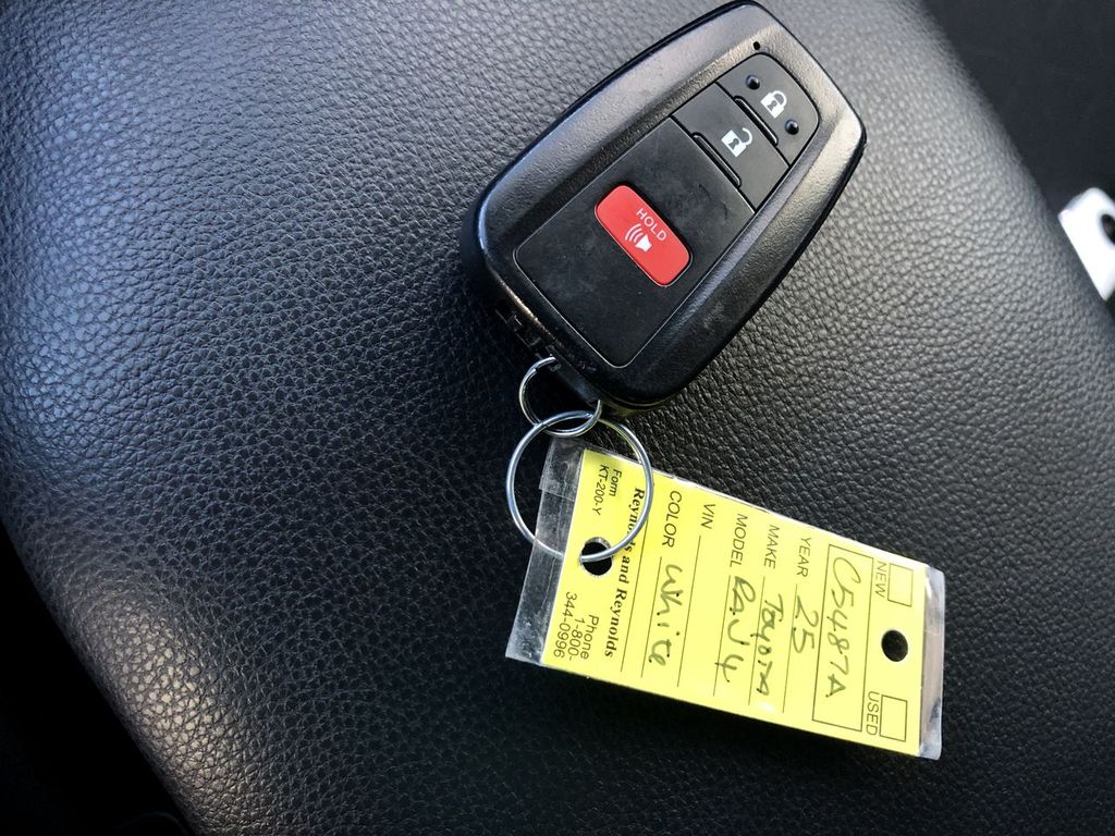 2025 Toyota RAV4 Hybrid