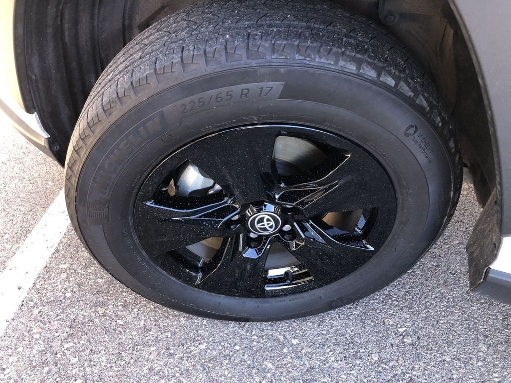 2025 Toyota RAV4 Hybrid