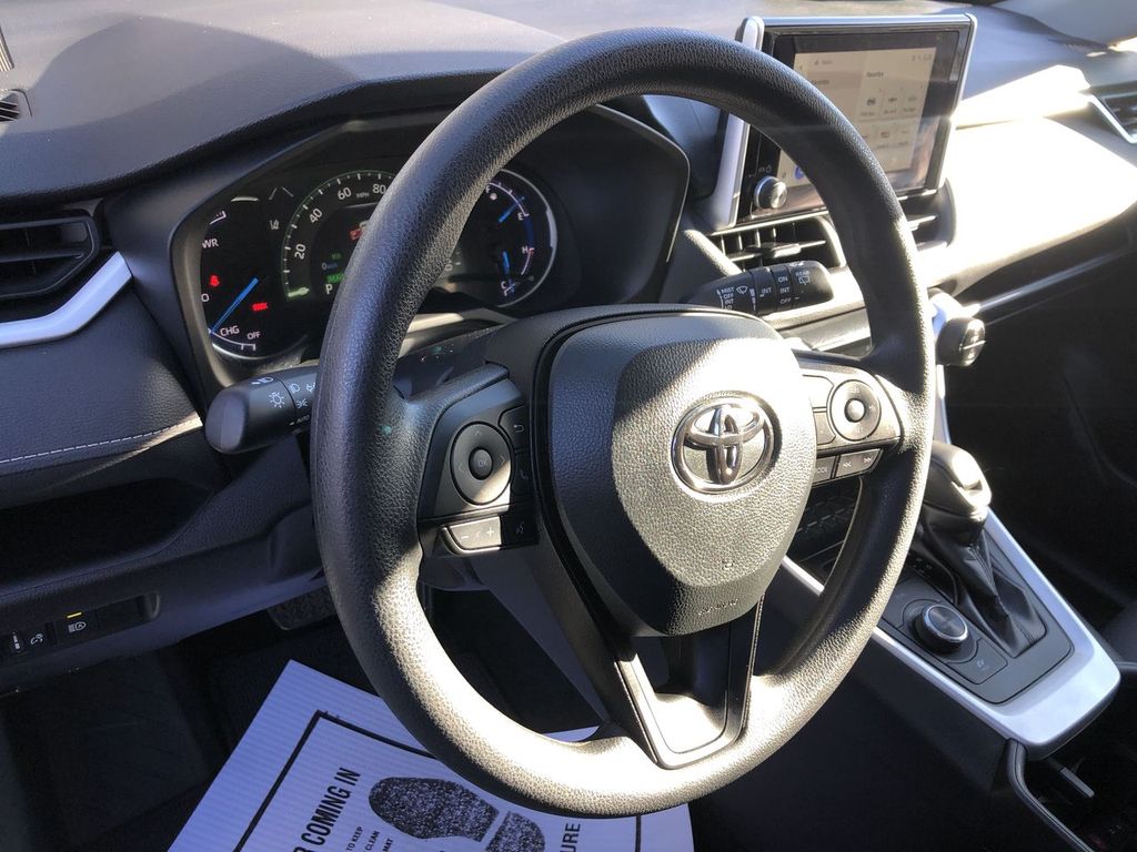 2025 Toyota RAV4 Hybrid