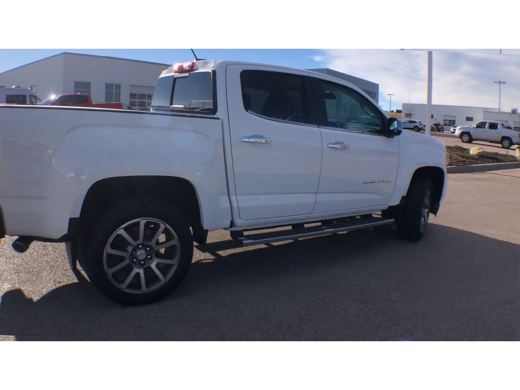 2022 GMC Canyon