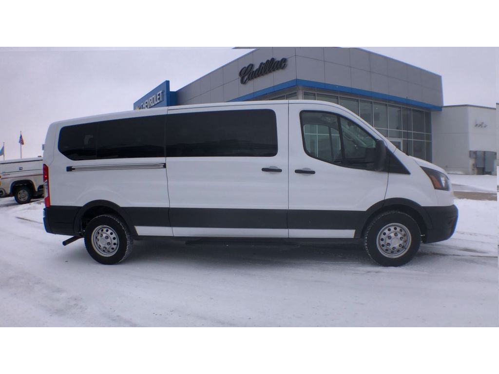 2023 Ford Transit Wagon