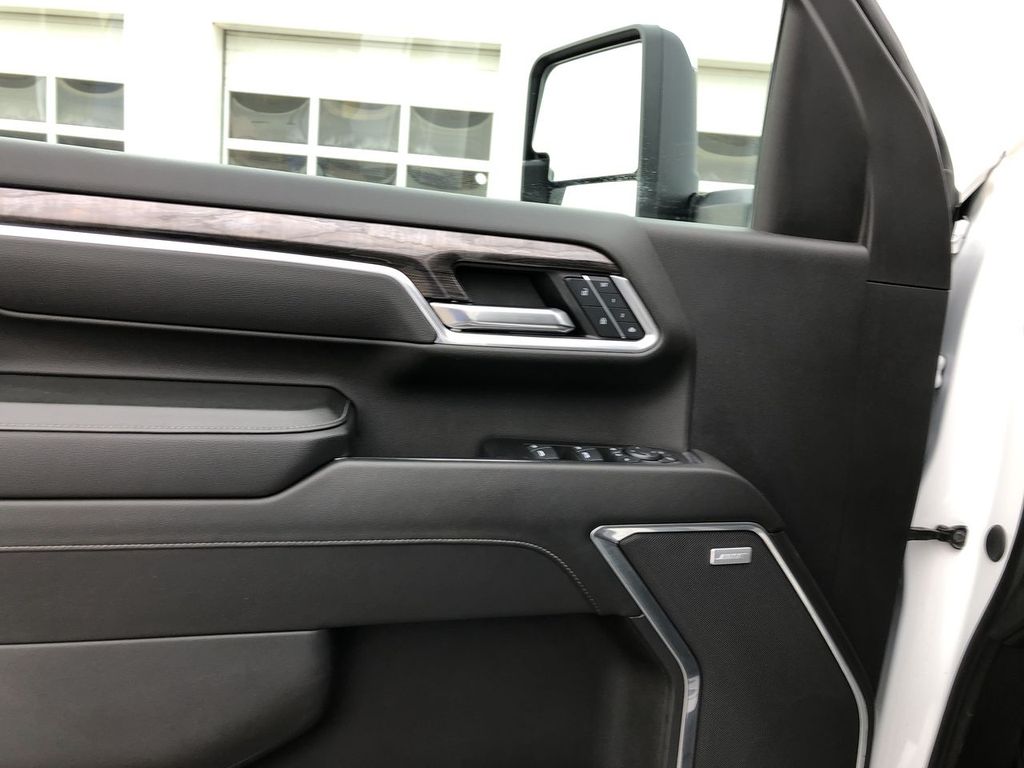 2025 Chevrolet Silverado 2500