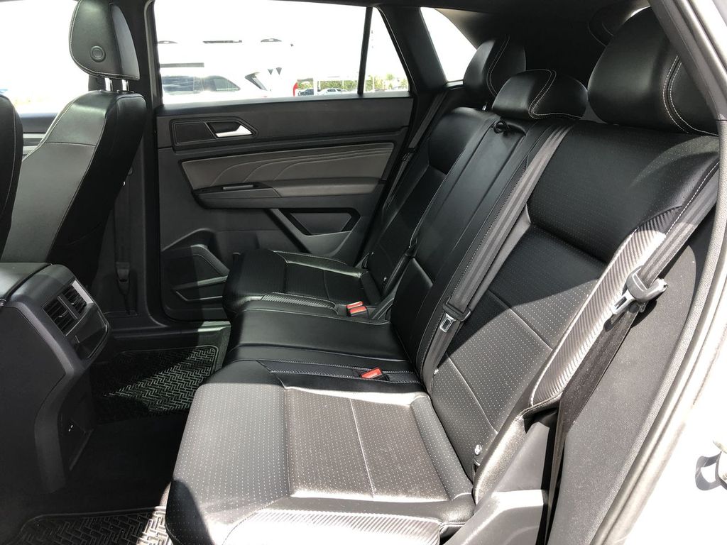 2022 Volkswagen Atlas Cross Sport