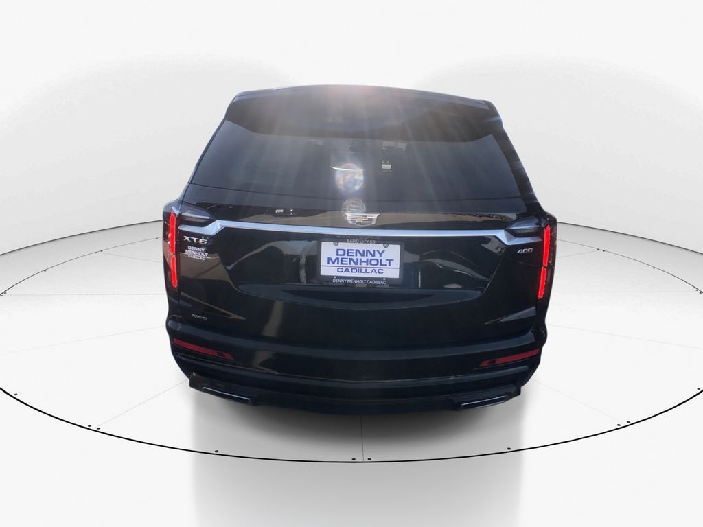 2024 Cadillac XT6
