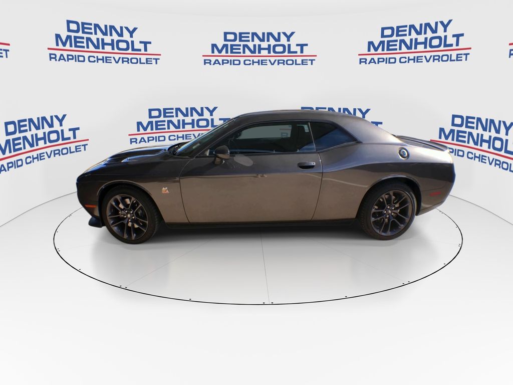2022 Dodge Challenger