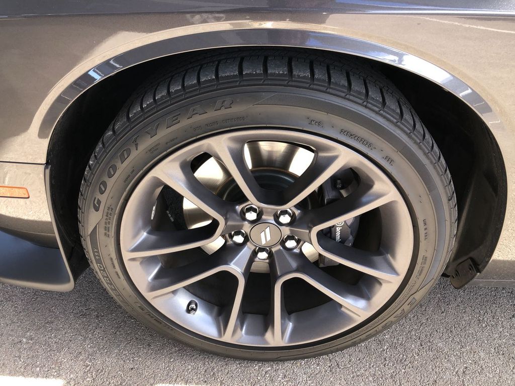 2022 Dodge Challenger