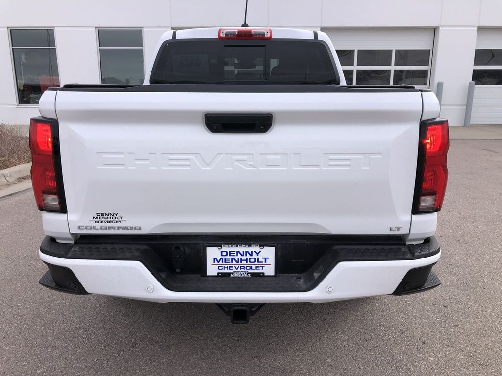 2024 Chevrolet Colorado