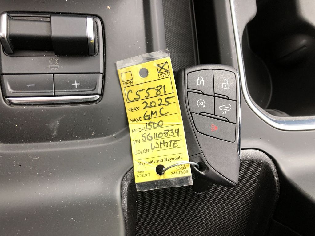 2025 GMC Sierra 1500