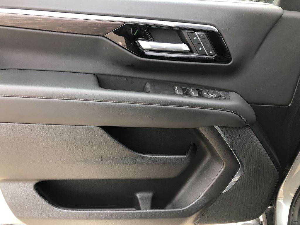 2025 Chevrolet Suburban