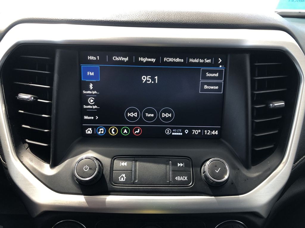 2023 GMC Acadia