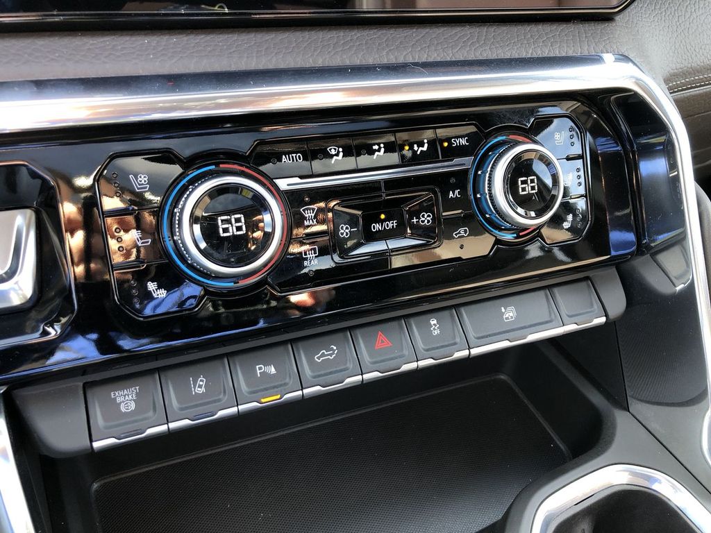 2025 GMC Sierra 3500