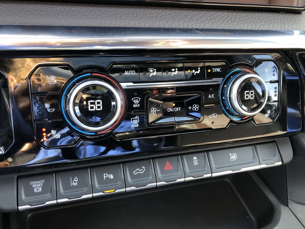 2025 GMC Sierra 3500