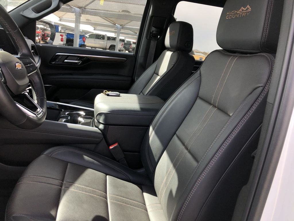 2025 Chevrolet Suburban